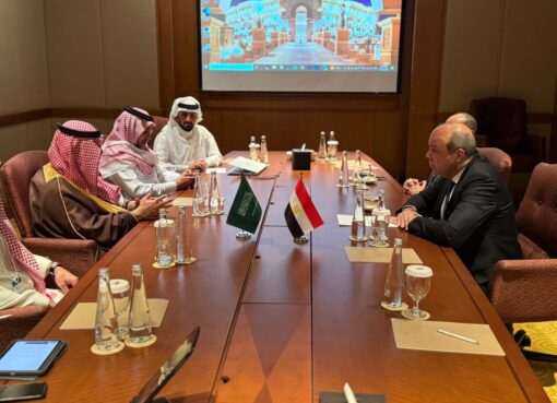 وزير الطيران المدني