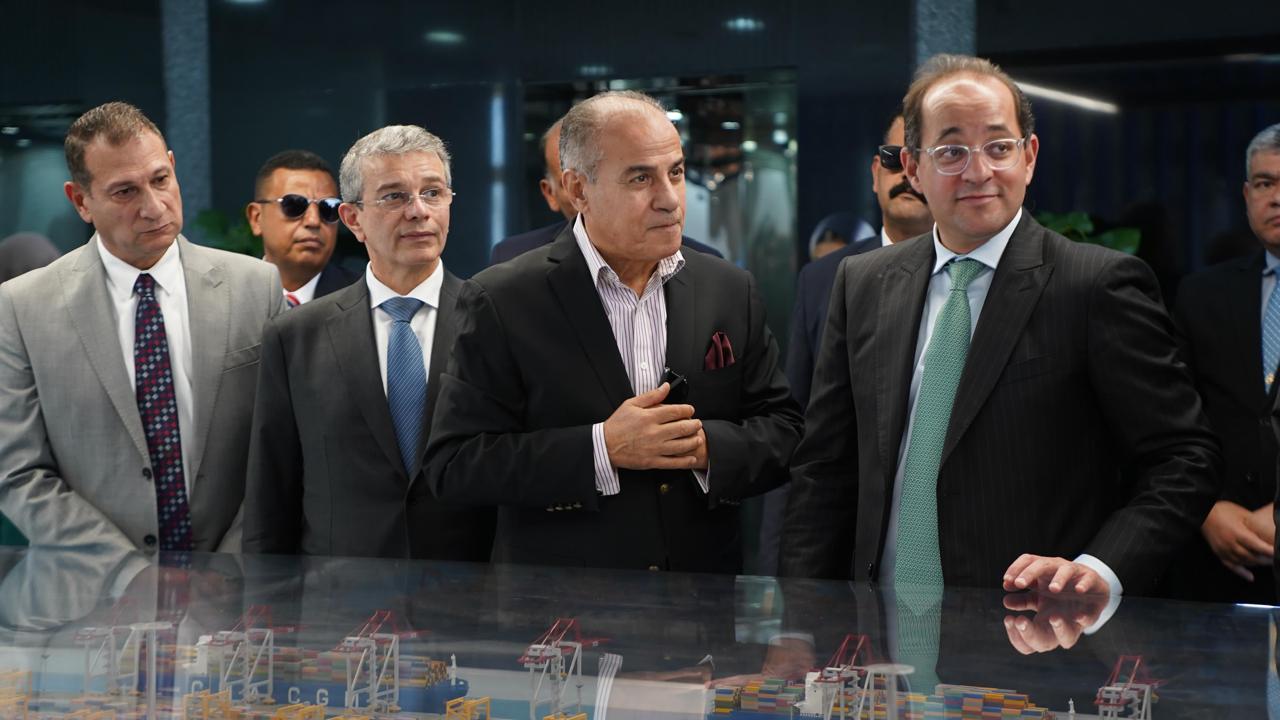 وزير المالية