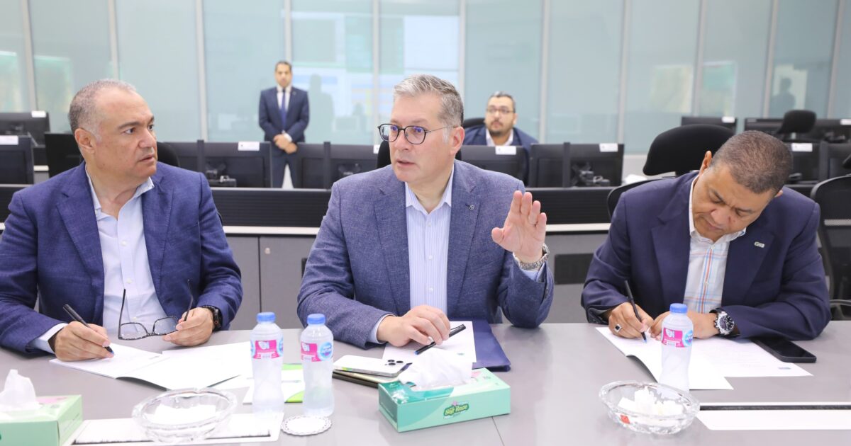 المهندس كريم بدوي وزير البترول والثروة المعدنية