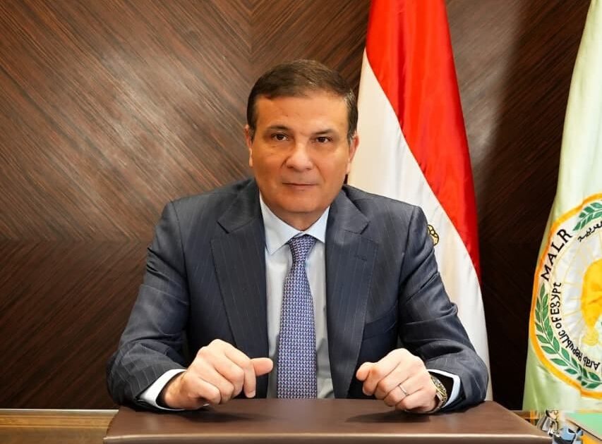 علاء فاروق وزير الزراعة واستصلاح الأراضي