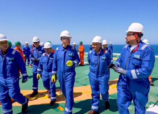 وزير البترول